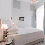 فندق Maria 4*
