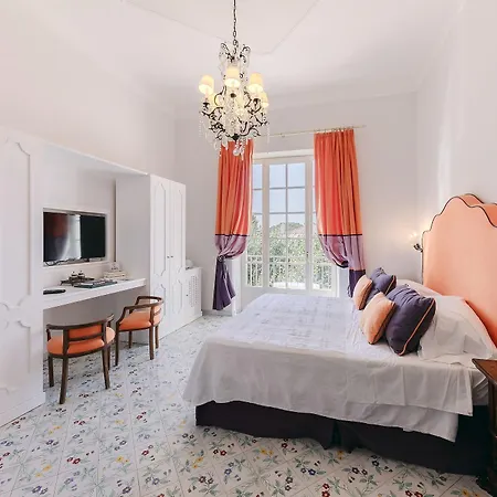 Maria Ξενοδοχείο 4*