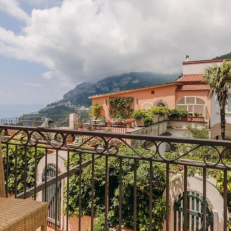 Maria Hotel 4*