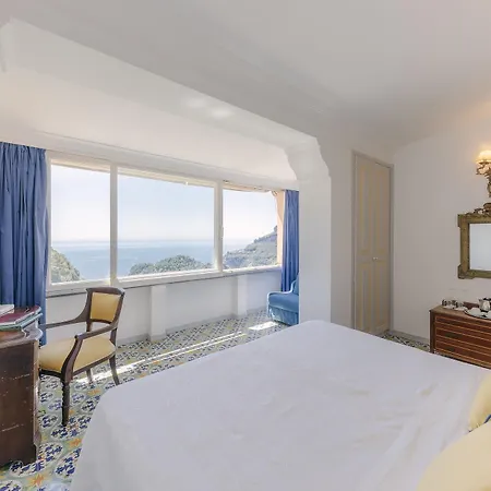 Maria Hotel 4*